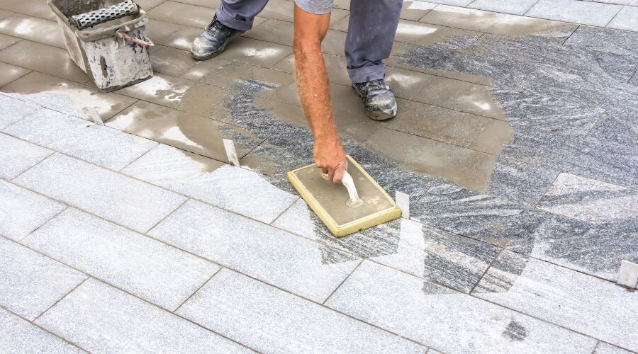 Professional gutter cleaning in Rainier, WA
